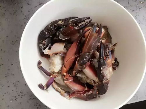蟹的做法：将蟹洗净