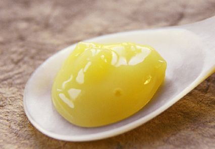 揭秘蜂王浆保鲜技巧与花卉养护秘诀，让花朵更持久绽放！