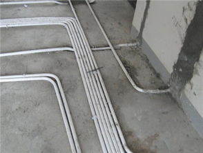 水电安装， 施工要小心