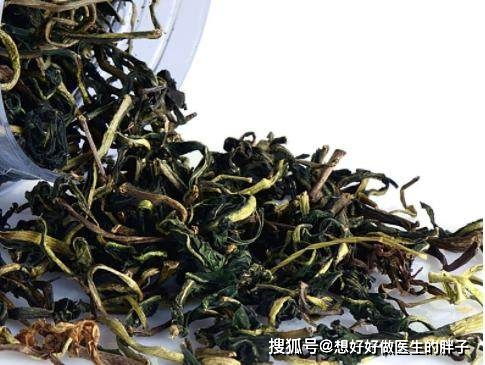蒲公英炒着吃还是生吃？营养保留大不同
