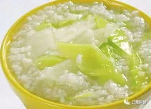 黄瓜糯米粥是一道以黄瓜和糯米为主要食材的粥品
