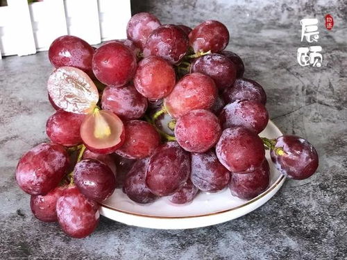探寻最美红提故乡，品味原生态水果滋味