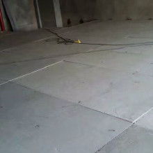 猪舍专用高强轻质漏粪地板：耐压轻便