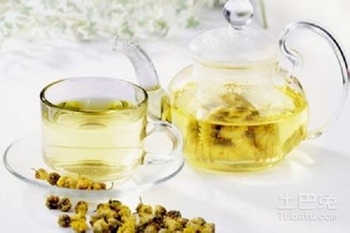 菊花茶功效显著，你知道它具体有哪些作用吗