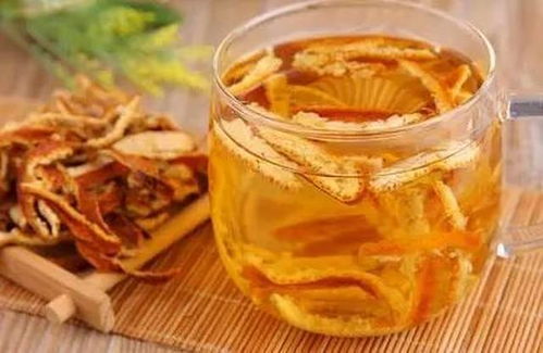 陈皮菊花枸杞泡水，你知道它对眼睛有什么好处吗