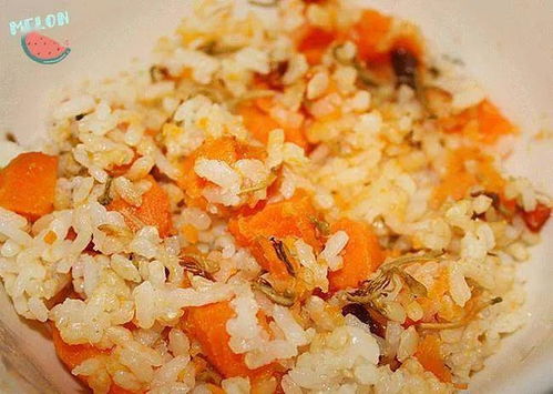 南瓜红薯金银花饭是一道结合了南瓜、红薯和金银花食材的米饭