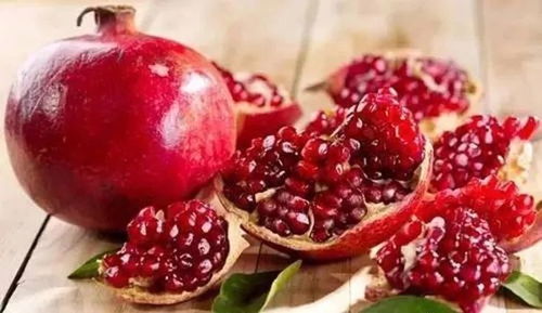 增收致富， 笑迎丰收