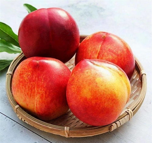 一、吃了农药的油桃，会有啥影响？