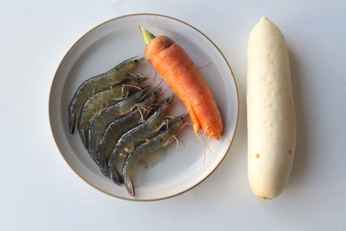 如何用3招自制鲜虾鱼饲料，节省300块？