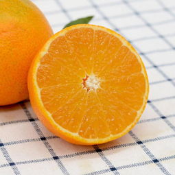 手剥橙：便捷的果品