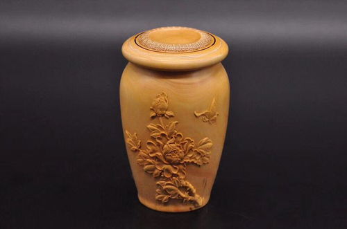 定期把玩，光泽梗亮