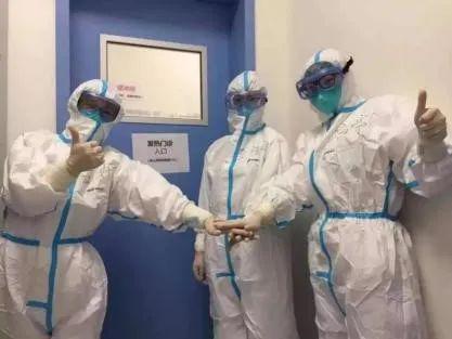 马腺疫是马的一种急性传染病，以发热、腺体肿胀为特征