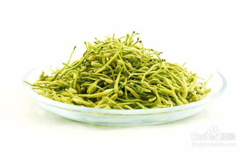 金银花的功效有哪些？哪些人使用需谨慎