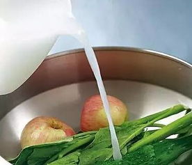 菜菜洗洗，农药走开？焯水加盐大揭秘！