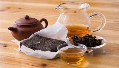 如何挑选顶级茶叶？揭秘上等茶籽的购买秘籍！