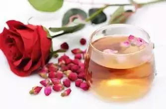 鲜花泡茶，安全吗？花草茶安全指南！