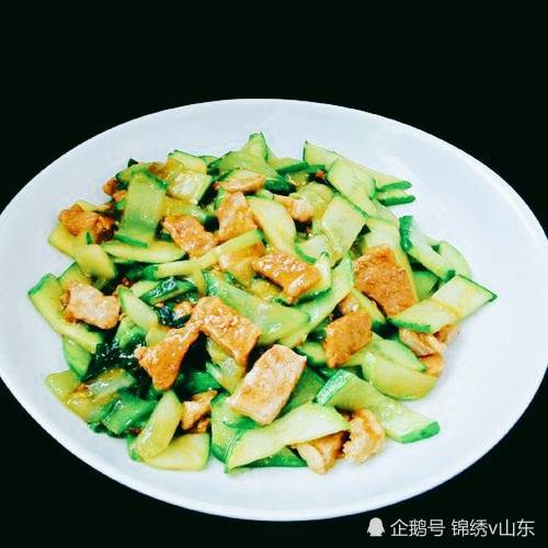 家常菜分享：黄瓜炒肉片