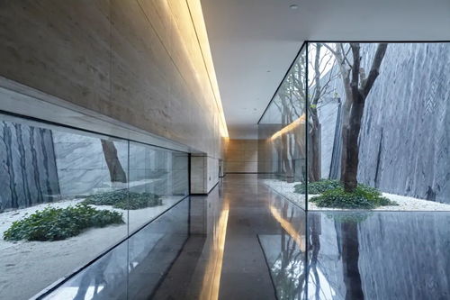 站在景观小桥上，就是别样的风情啊