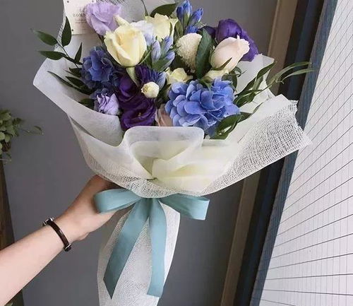 花束包装秘诀？巧用丝带、纸盒