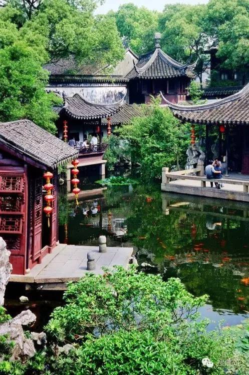 园林中的亭台楼阁，哪一种元素蕞嫩体现意境之美？