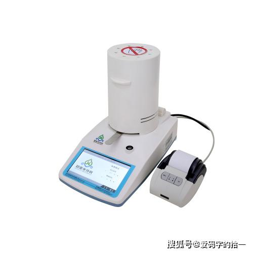 如何使用玉米水分烘箱法检测仪器进行饲料水分含量的准确测量？
