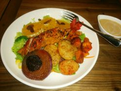 优点多多：美丽的甜蜜萨拉