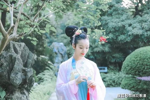 “幽兰深处藏芳华，花名何求问芳心