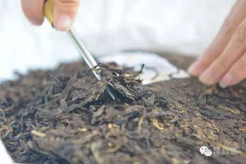 干草贮藏过程：水分减少