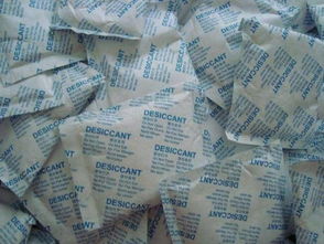 喷过杀虫剂的地方要不要彻底清理？残留的药剂有啥影响？