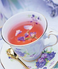 玫瑰花茶，搭配什么食材更养生