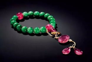 绿檀：色彩多变， 香气芬芳