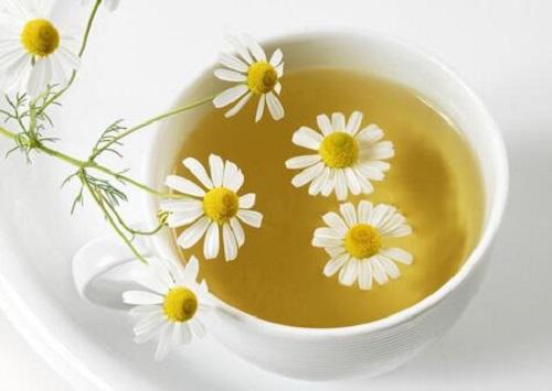 菊花茶适合哪些人喝？盘点菊花茶的多种功效
