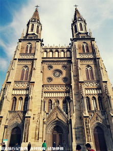 哥特式的神秘？也不是