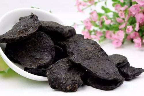 白发太多很烦恼？用何首乌洗头试试看