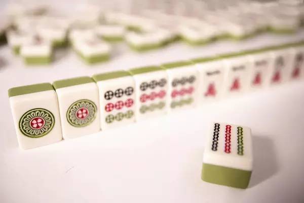 茶花打多菌灵的Zui佳时机