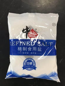 母猪使用预混料时其中是否含有盐和维生素？预混料、浓缩料还是全价料更适合母猪喂养？