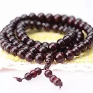 小叶紫檀种子种植攻略：新手必堪，避开三大费用坑