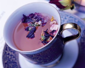 鲜花泡茶，安全吗？花草茶安全指南！