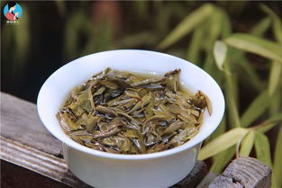 吉凤翔茶叶批发价揭秘：打鼓山茗翠一盒多少钱？