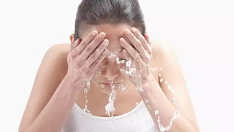 清水冲洗，清凉一下