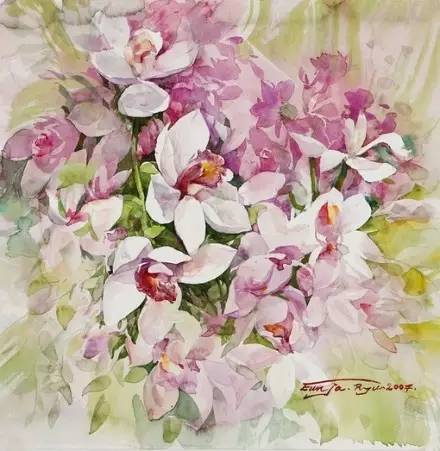 仰拍， 花朵显得高大挺拔