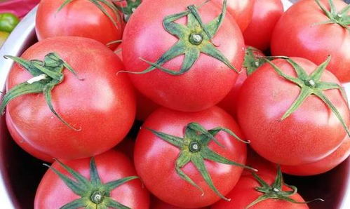 西红柿的摆放方式