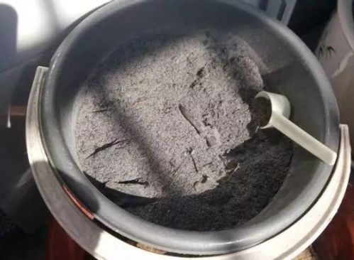 草木灰变废为宝，打造绿色高效肥料