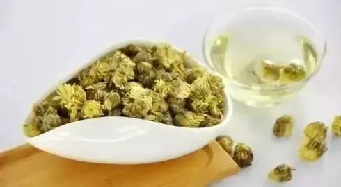 菊花清热解毒，你知道它还能明目吗