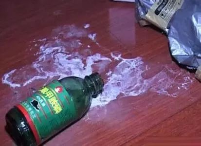 2. 鲁鹏和皎洁，哪个geng胜一筹？