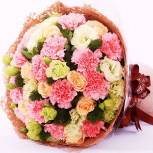 70大寿送康乃馨，祝寿花礼佳选