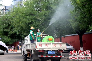 城市里的树dou要喷农药