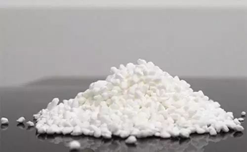 手摸了杀虫剂，清水洗Neng彻底吗？揭秘真相！