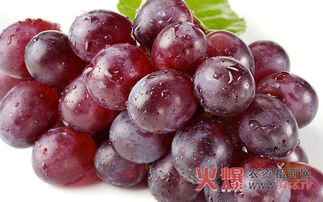 可有效地防治葡萄灰霉病。无病症时选用保护剂，如科博、保倍福美双和波尔多液等。