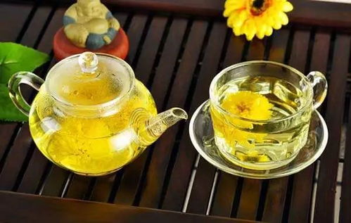 菊花枸杞茶功效显著，喝了真的能明目养生吗